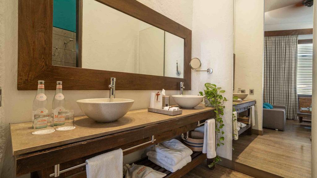 Junior Suite 13 Hotel Sophia Cartagena By Oxo Hoteles Colombia